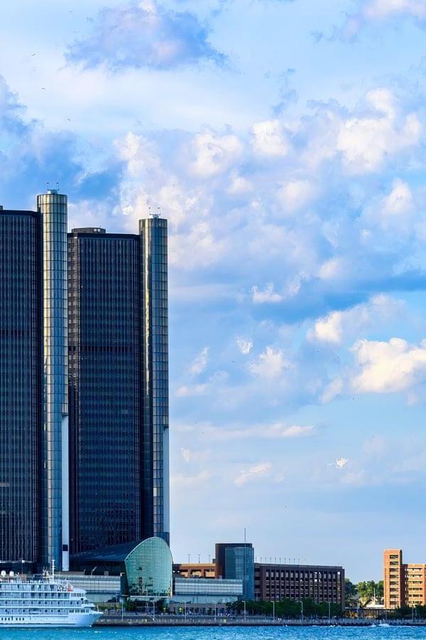 GM Renaissance Center
